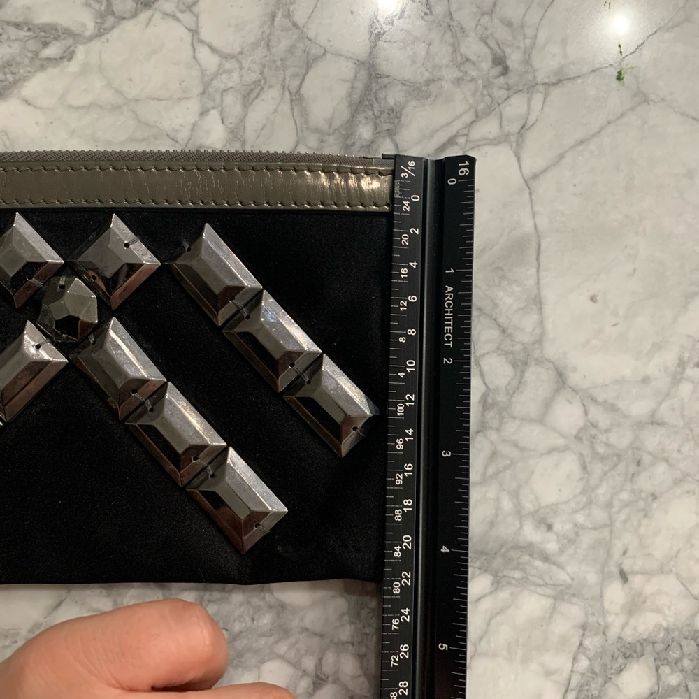 Authentic Burberry clutch with wristlet - Picture 4 of 5